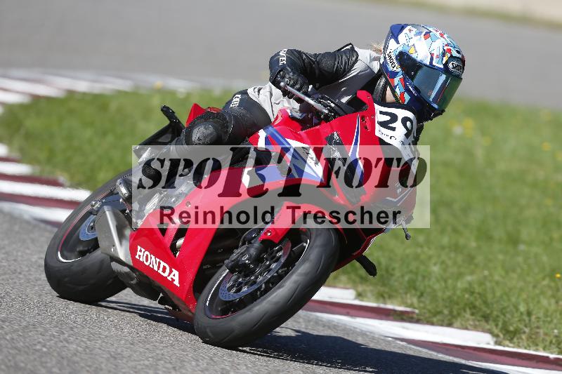 /Archiv-2025/54 19.09.2025 Speer Racing ADR/Instruktorengruppe/293